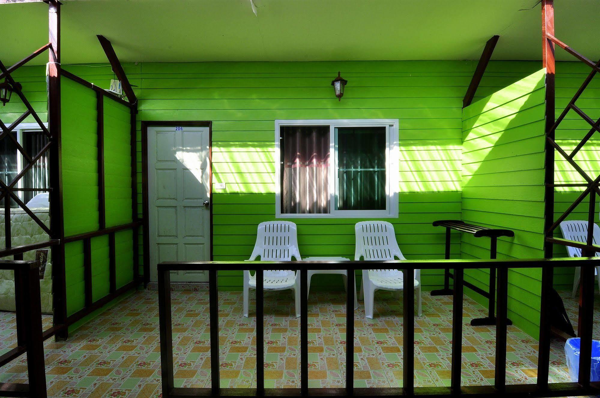 Phi Phi Sand Sea House Exterior foto